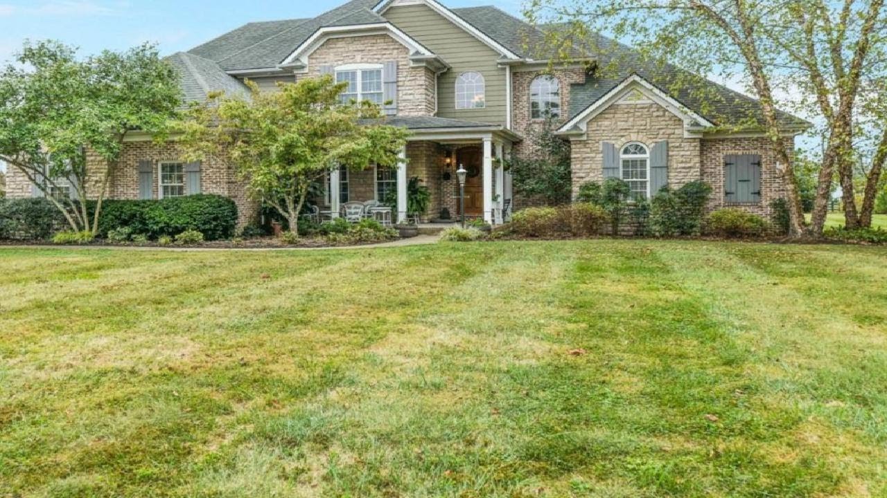 645 Combs Ferry Road, Winchester, KY Presented by Cathy Mattingly