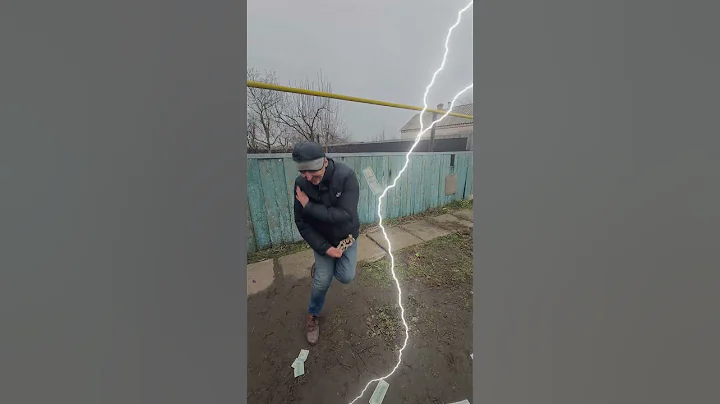 #trending #dance #betrayal #ootd #lifeisbutadream #fashion #funny #ekmotahathighumechala #outfitidea