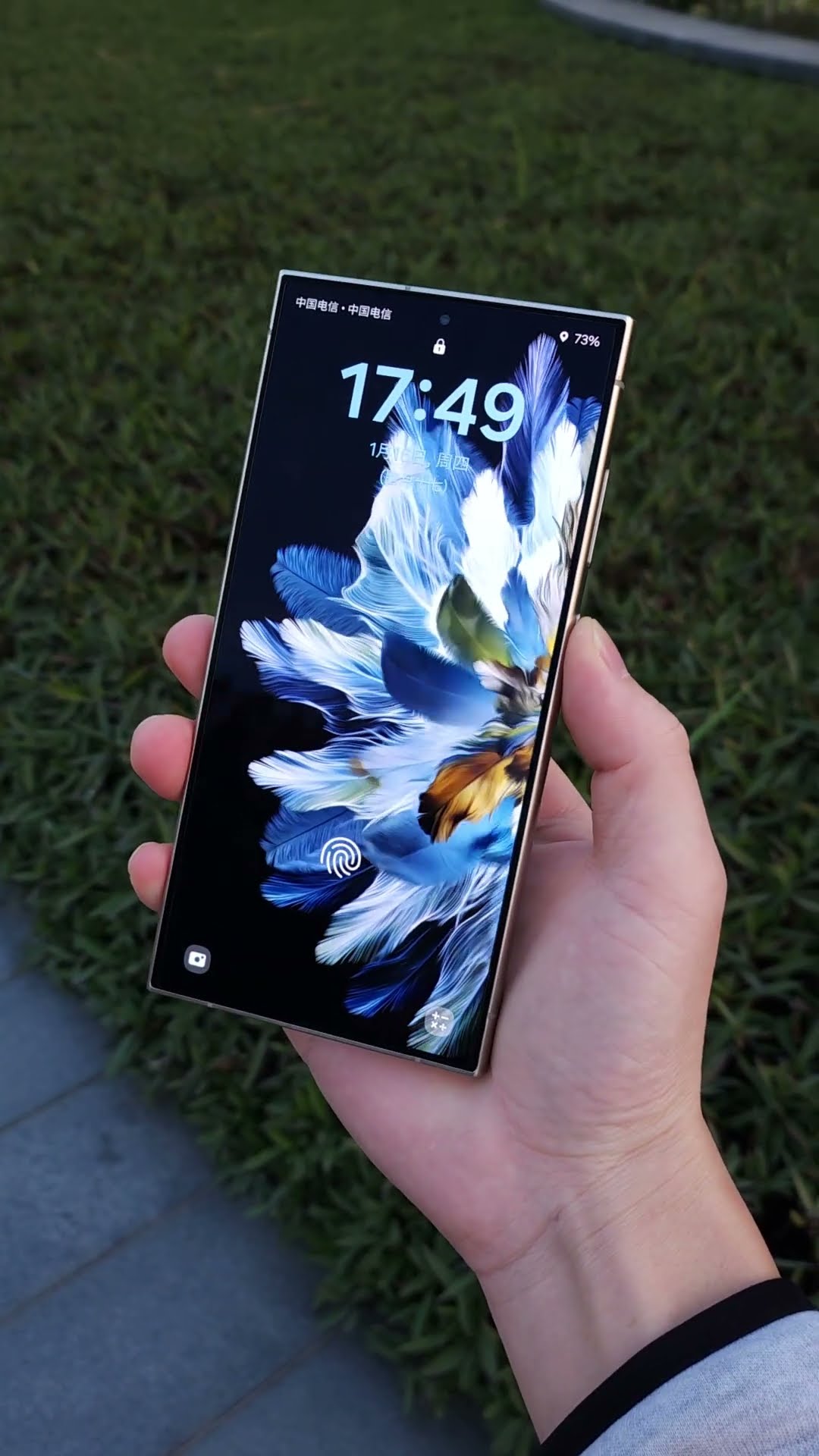 The outdated flagship s24ultra?? Are you ready to buy the s25ultra??? Samsung s24ultra Samsung