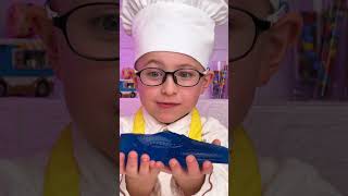 Jelly or Real🐻🍓 Making a Heart Toast❤️🥯