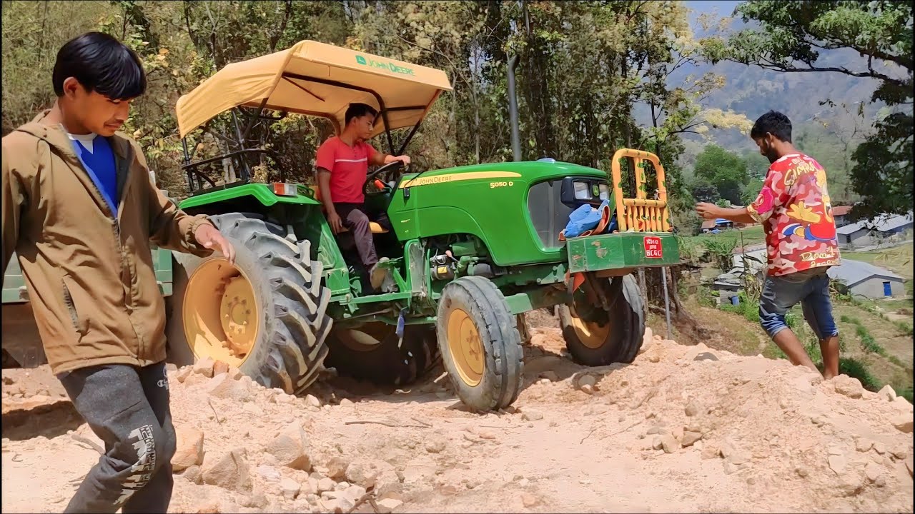 उकालोमा ट्याक्टर चलाउदै | tractor vlog in nepal | village tractor | offroad tractor driving in nepal