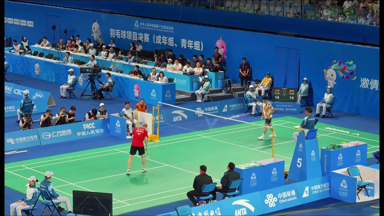 李卓耀Lee Cheuk Yiu vs 石宇奇 Shi Yuqi 全運會羽毛球男團 香港vs江蘇 第一局