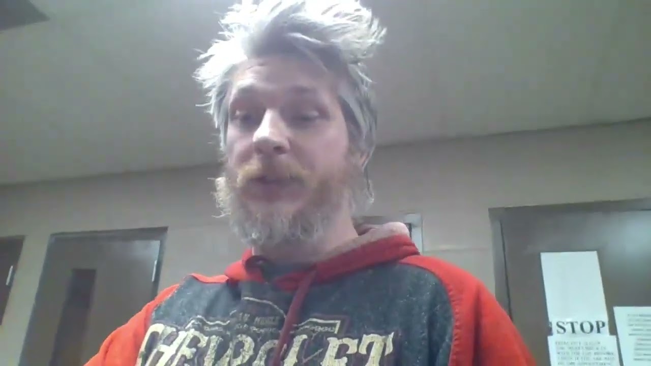 Мошенник с настольными компьютерами Lucky Desktop теряет свои какашки в PoPo