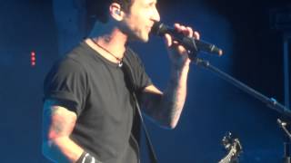 Godsmack - Cryin' Like a Bitch (Live) at Uproar Fest. 2012