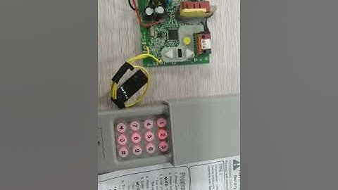 Garage door keypad work with Chamberlain Yellow learn button and change a PIN code