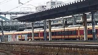 E653系K-70編成国鉄色が大宮駅入線