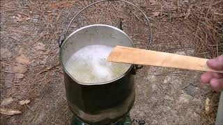 BUSHPOT COOKING CHICKEN STEW