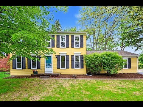 4923 Stamford Drive, West Bloomfield, MI home video tour