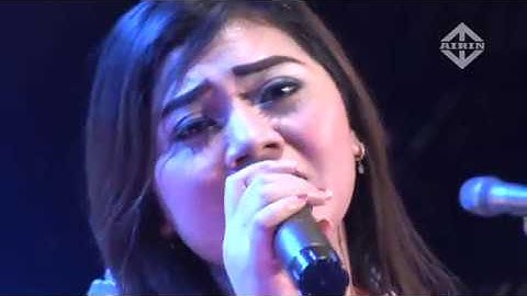 UNGKAPAN HATI " HESTY KARONDENG " KATES ARAB. NBM ANTI GALAU LIVE NGROMBO HUT RI72