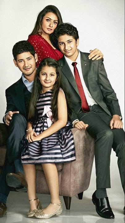 Mahesh Babu with his wife Namrata Shirodkar and Family #maheshbabu #shorts #ytshorts