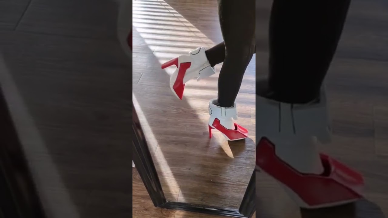 New Shoes! I made these from EVA foam and vinyl for my Gundam cosplay! #gundam #anime #cosplay