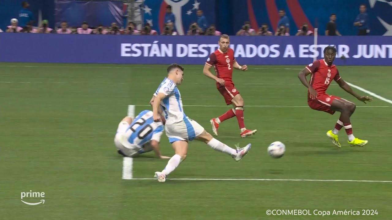 Julian Alvarezのハイライト動画サムネイル: 【速報】メッシ起点でアルバレス⚽ アルゼンチン先制! アルゼンチン vs カナダ | グループステージ | CONMEBOL コパ・アメリカ USA 2024