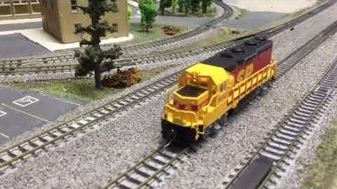 ESU loksound installed in N scale Atlas GP35