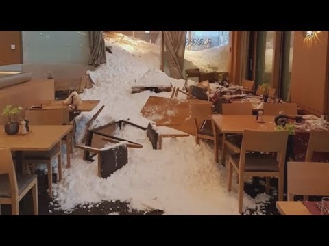 Video: Lawine Im Restaurant In Der Schweiz