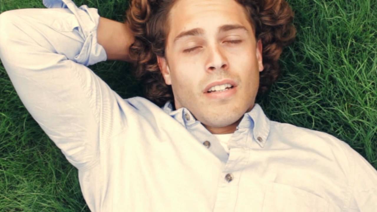 The Statistical Probability Of Love At First Sight - Oliver