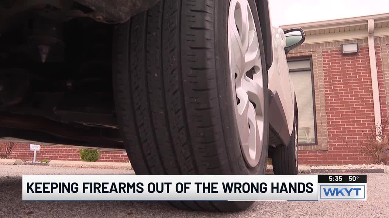 Richmond police see uptick in firearm thefts from cars - YouTube