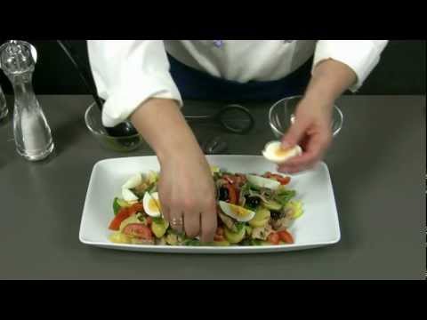 Video: Insalata Nizzarda - Cucina Francese Classica