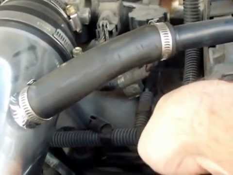 1997 Ford Expedition 5.4L V8 Triton Engine Coolant Temperature ECT Sensor Location