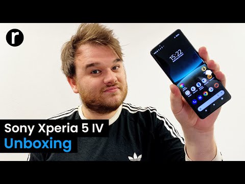 Sony Xperia 5 IV unboxing and hands on