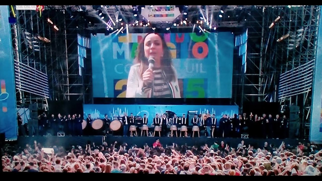 ConcertoPrimoMaggio 2015 - I bottari della Cantica Popolare‬ & ‪‎Alessandro Quarta‬ - Bella Ciao