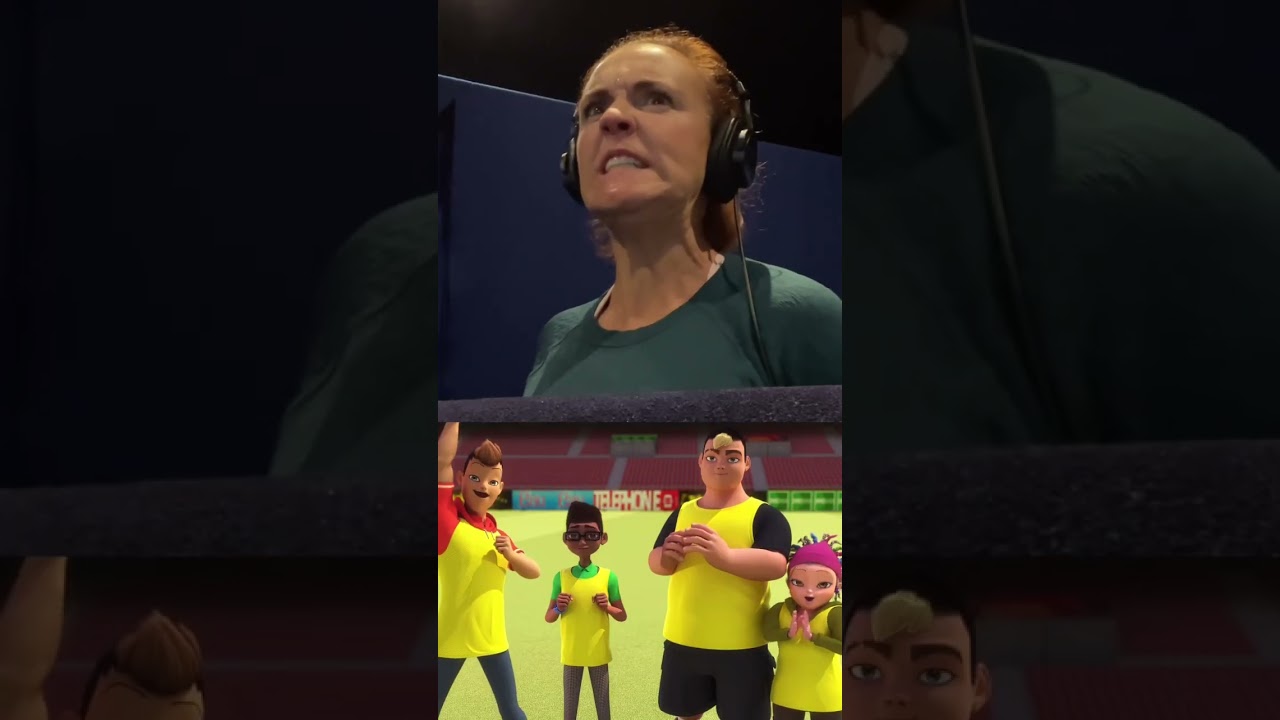 One of my FAVORITE Chloe moments, her fake injury😂And I love this episode and her akumatized