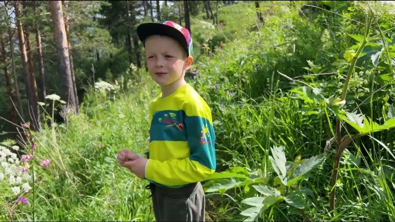 Весь мир на ладони - YouTube