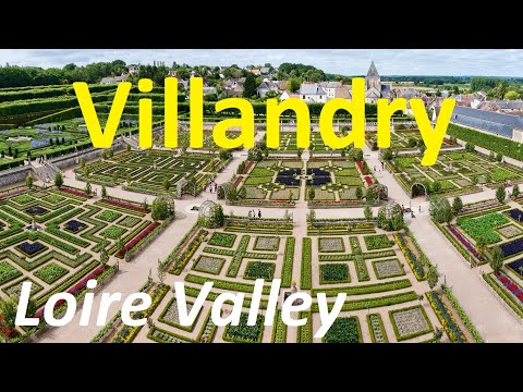 The chateau and gardens of Villandry in the Loire Valley, France  (Unique French gardens)