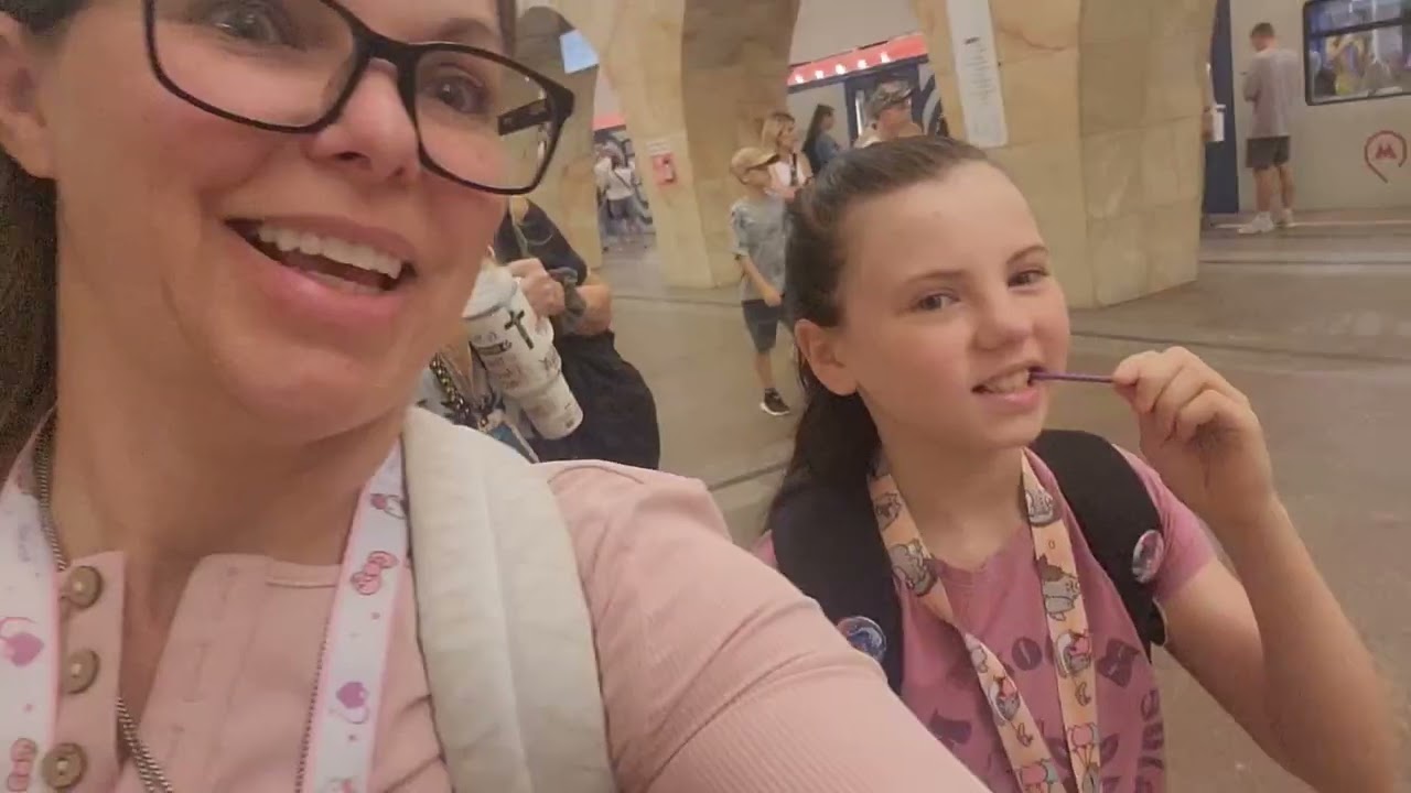 Family Fun in Moscow! 🏎️ Go-Karts, Restaurant & Buying Our New Car 🚘 