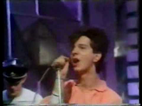 Depeche Mode - New Life (Top Of The Pops) 1981