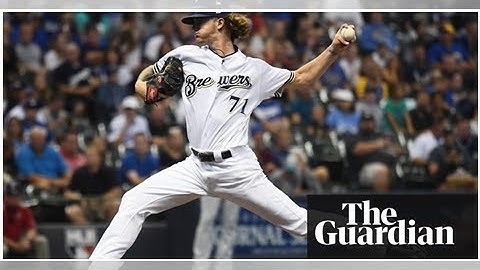 Hader given ovation by Brewers fans in first appearance since racist tweets