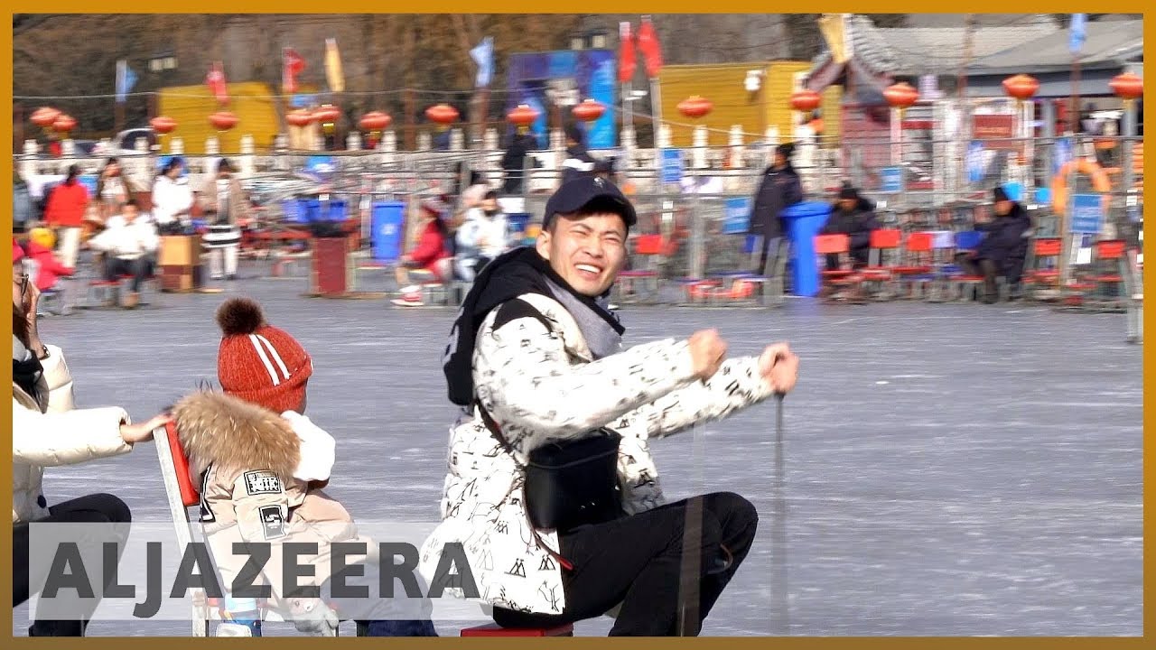 🇨🇳 المخاوف الاقتصادية تُلقي بظلالها على احتفالات رأس السنة الصينية | الجزيرة الإنجليزية