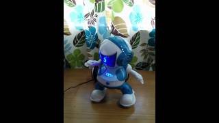 My Dancing Robot (tosy)