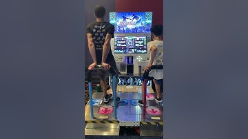 [DDR A20 Plus] harujun - Lachryma《Re:Queen’M》CSP-19 950,570 LIFE4 Pass with CHRS4LFE