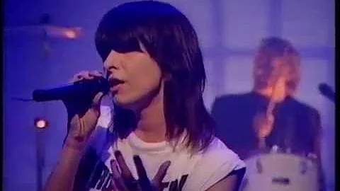 The Pretenders - I'll Stand By You - Top Of The Pops - Thursday 21st April 1994