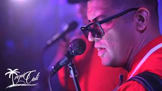 Video thumbnail of "Grupo MexiKolombia - Alejate De Mi desde en vivo desde ViVe Night Club tour 2018"