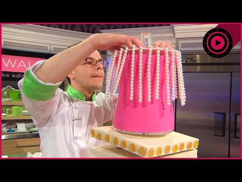 Epic Wedding Cake Showdown - Top Designers Battle for $5,000 on Cakewalk!