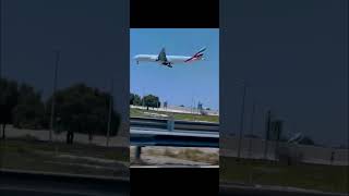 #aviation #aviationlovers #plane #aspiringpilot #status #pilot #emirates  #landing  #dream ❤️✈️👩🏻‍✈️