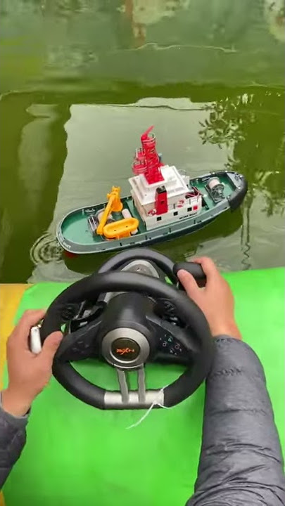 Splendid Random Actions Of Remote Control Boat | RC Boat Toys