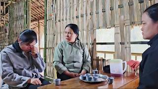 The girl fell into despair when she couldn't find the man to get her money back.