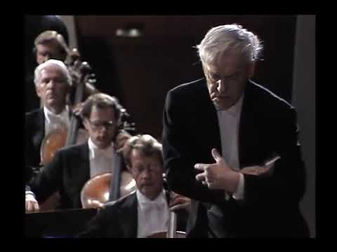 Beethoven - Symphony No. 3 (Karajan)