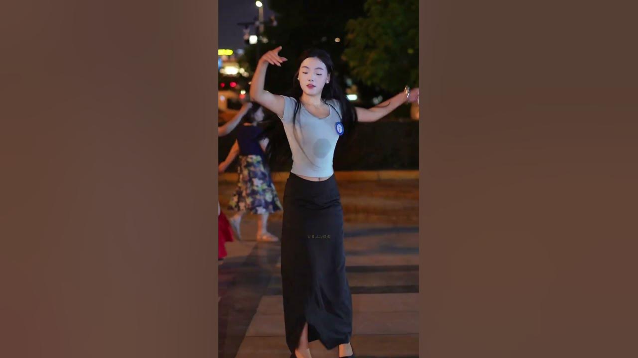 Yangzhuo, beautiful Tibetan girl, beautiful Tibetan dance