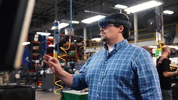 FASTENAL uses Manifest AR digital work instructions for frontline workers
