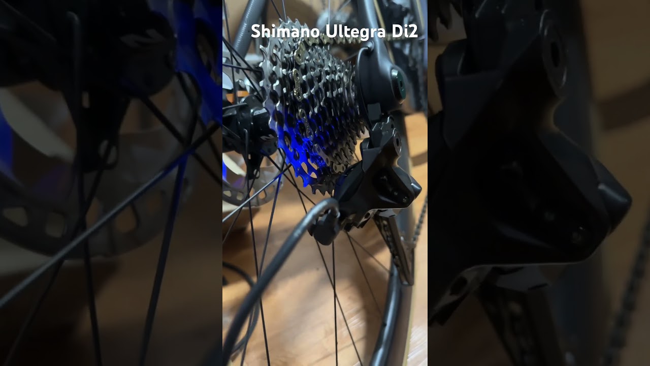 How to charge the new Shimano Ultegra Di2. 