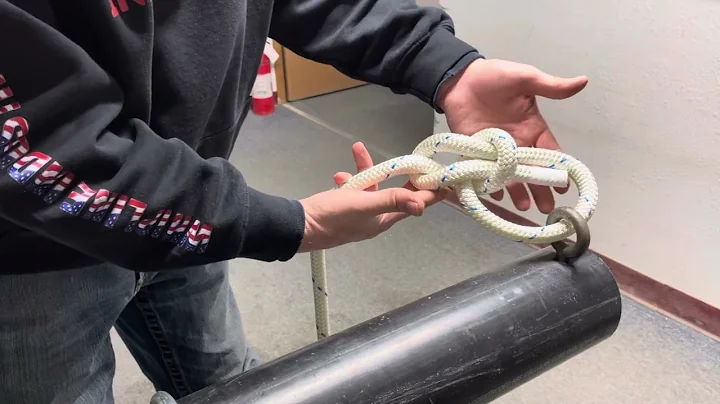 Inside Bowline knot. NCCCO Rigger 1 Practical