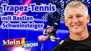 Trapez-Tennis mit Bastian Schweinsteiger und Ana Ivanovic | Klein gegen Groß