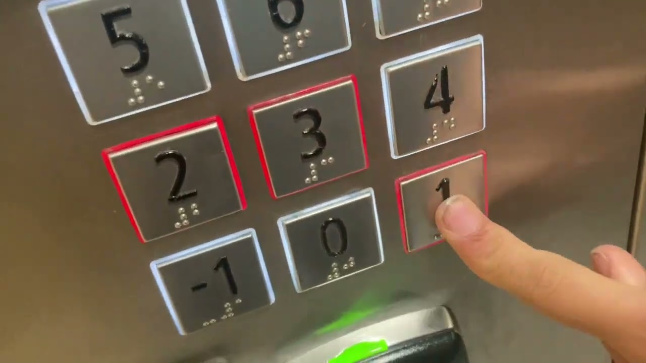 Hotel Tour In Premier Inn Hotel in Köln Perlengraben 2