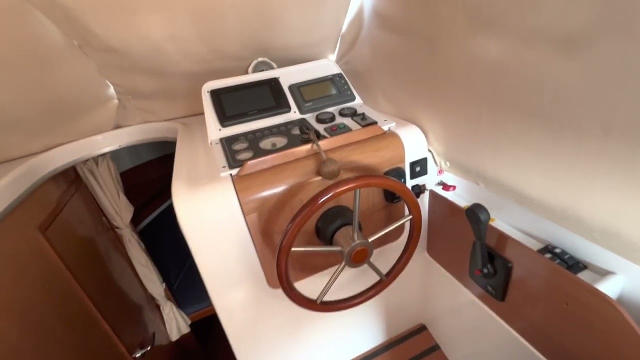 2008 Beneteau Antares 760 for sale 