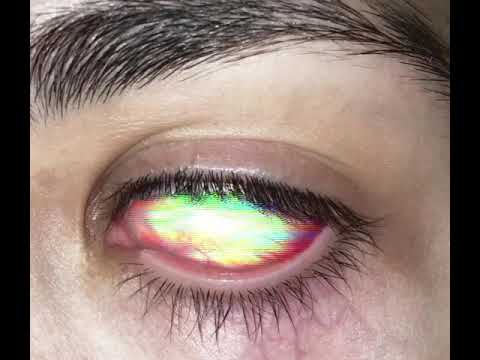 حل الليل وسكنت الأرواح في البحر نامت الأموات 