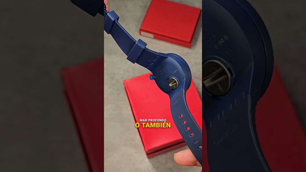 RELOJ SWATCH SB05N113 INDIGO GLOW - YouTube