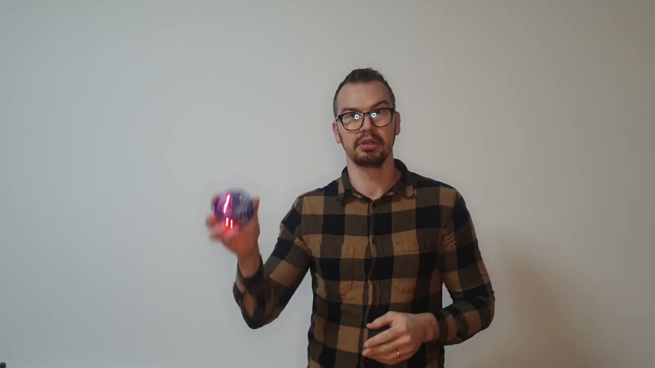 Minge zburatoare Rovezone tip Drona